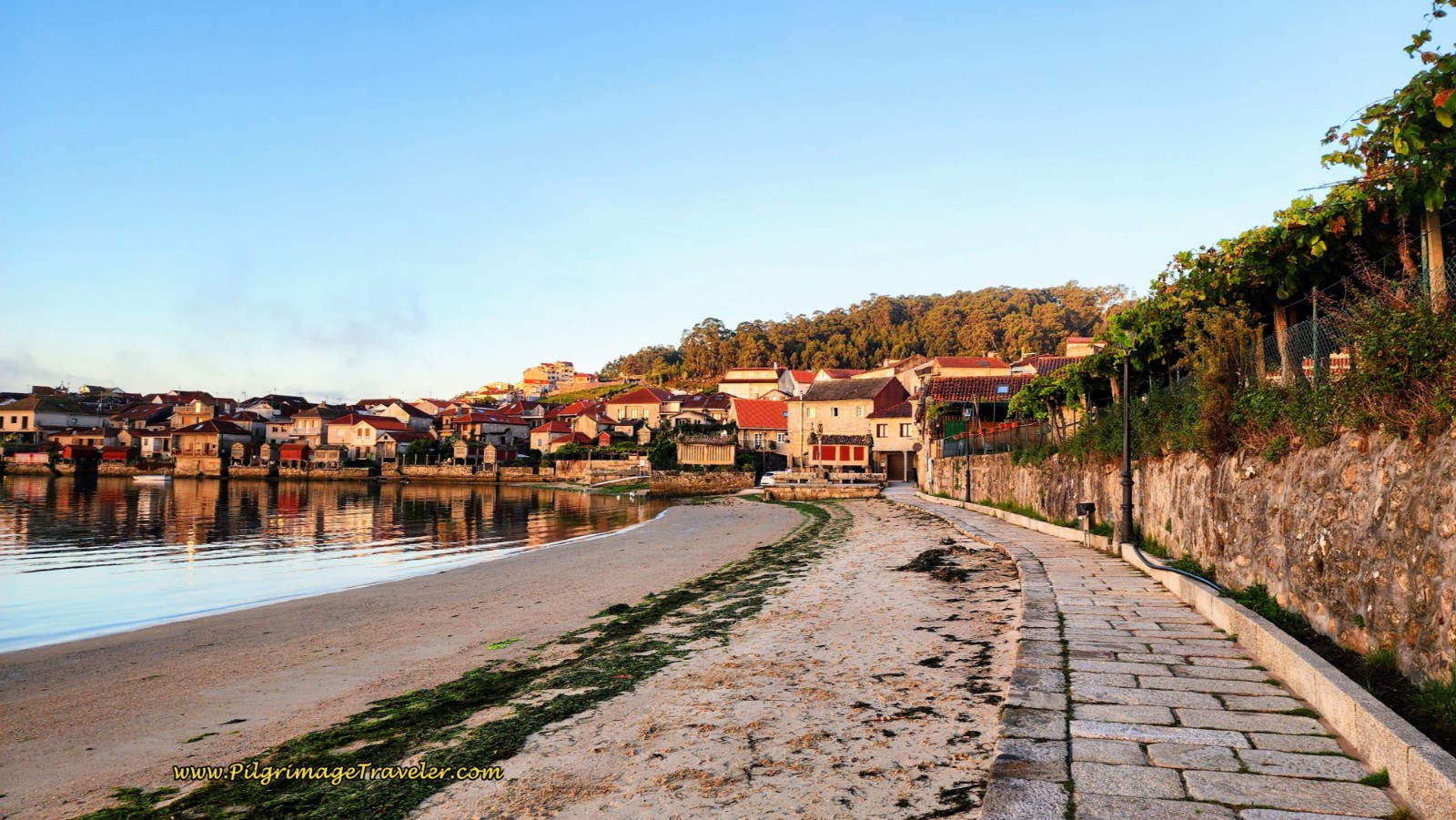 Waterfront of the Praia do Padrón