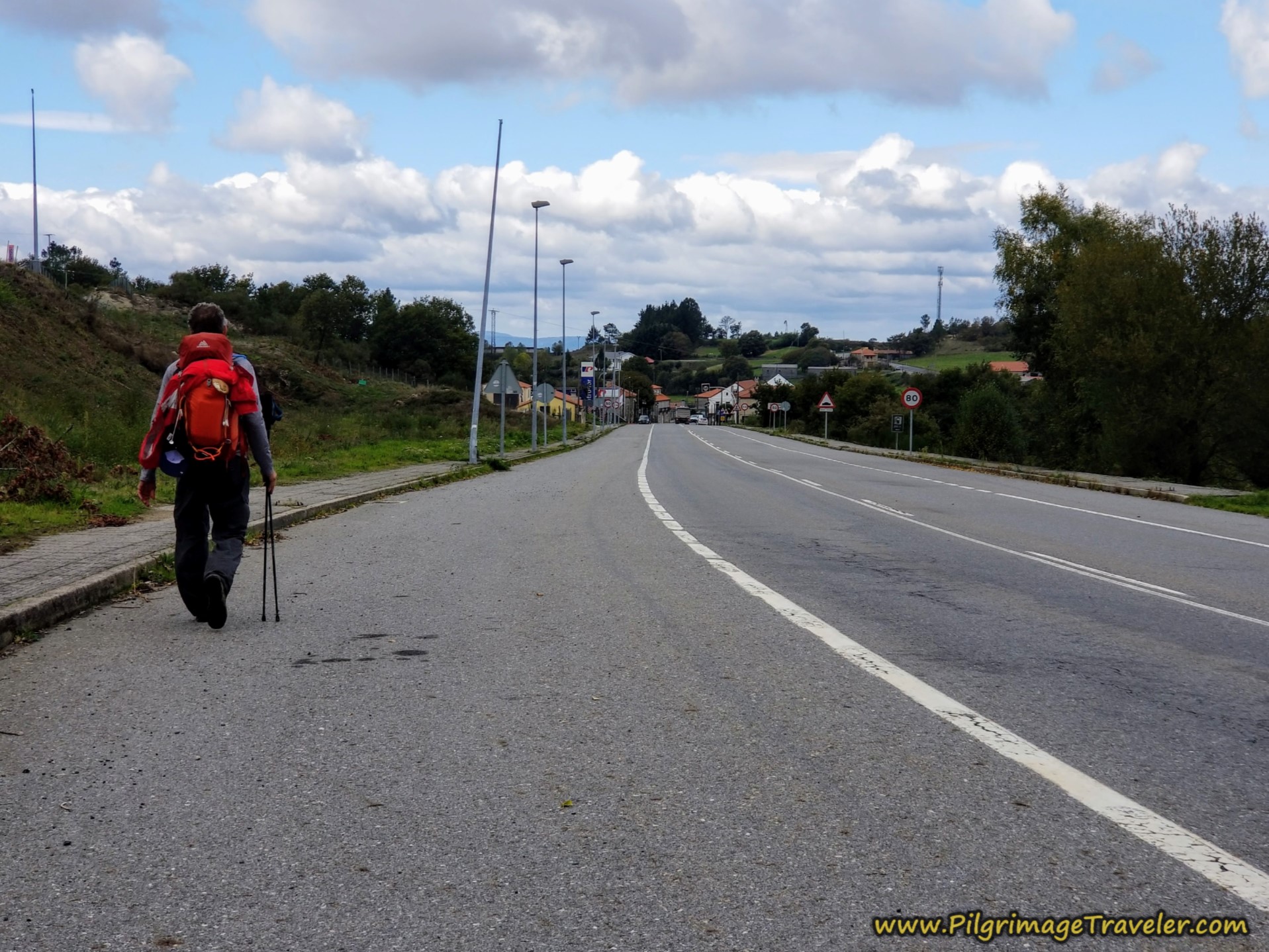 Castro de Dozón Just Ahead