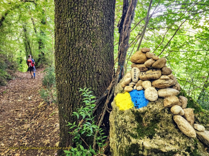 Way of St. Francis: Day Twenty, Poggio San Lorenzo to Ponticelli - Interesting Rock Waymark and Cairn