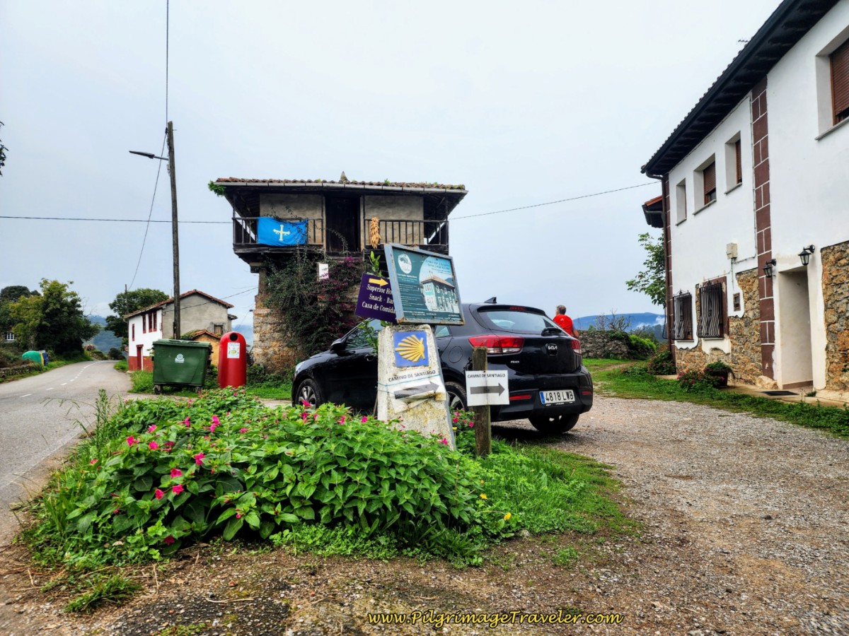 Right Turn at Raised Hórreo