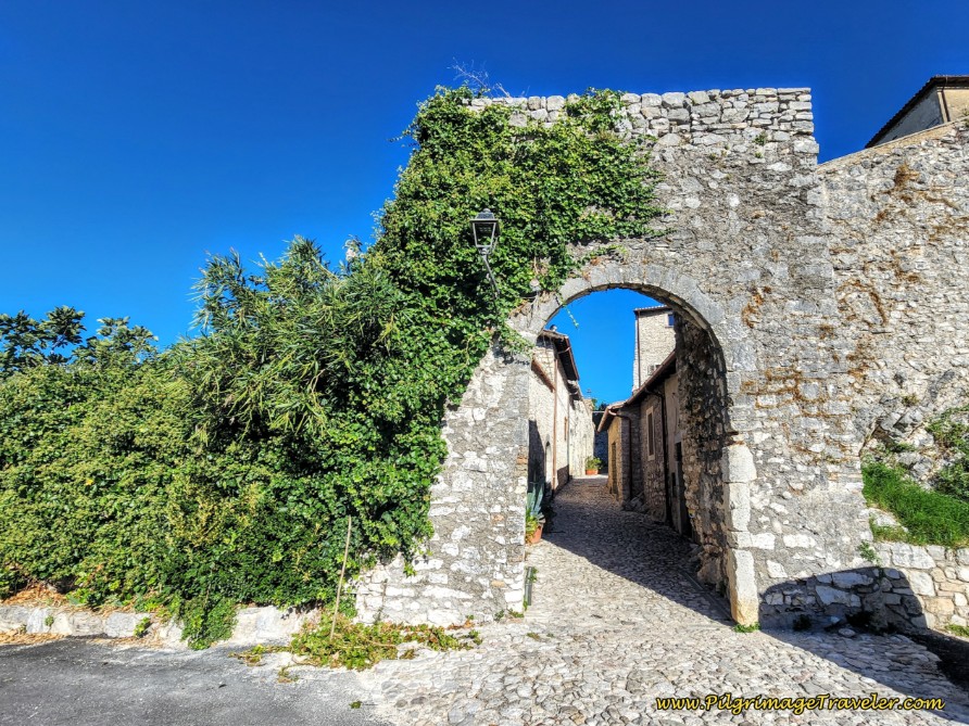 Way of St. Francis: Day Seventeen, Piediluco to Poggio Bustone - Porta Cavour, Labro