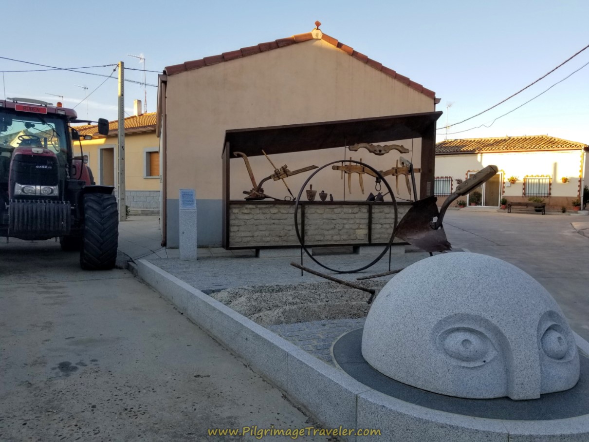 Sculpture to the Workers of the Land in El Oso, Avila, on day two of the Ruta Teresiana