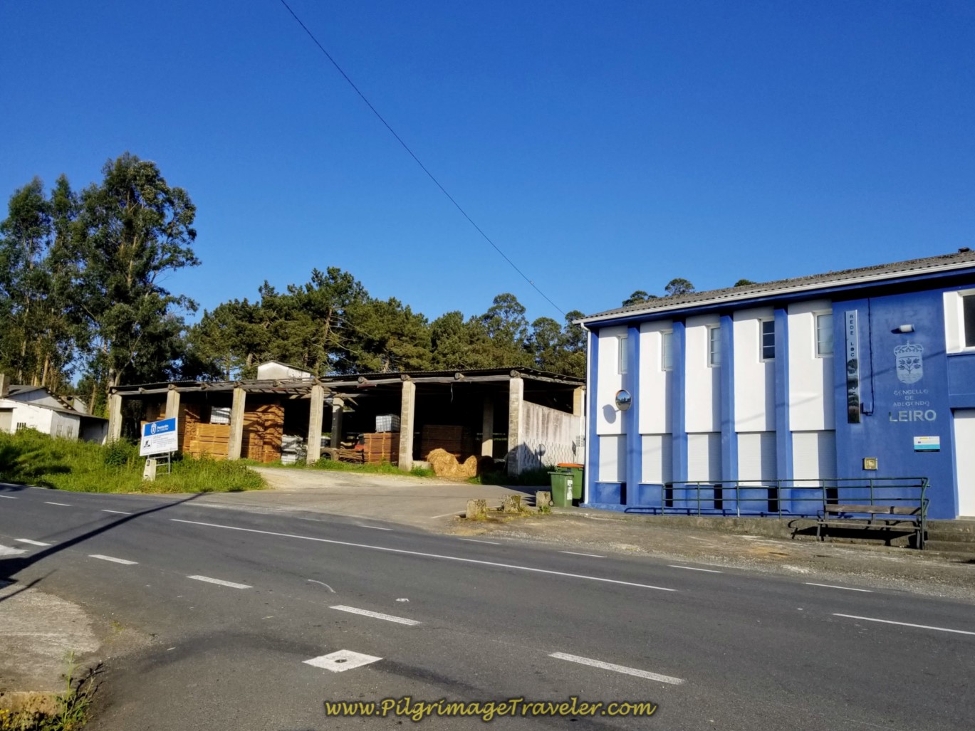 Left Turn Here to Join the DP-0105 on Day Six of the Camino Inglés