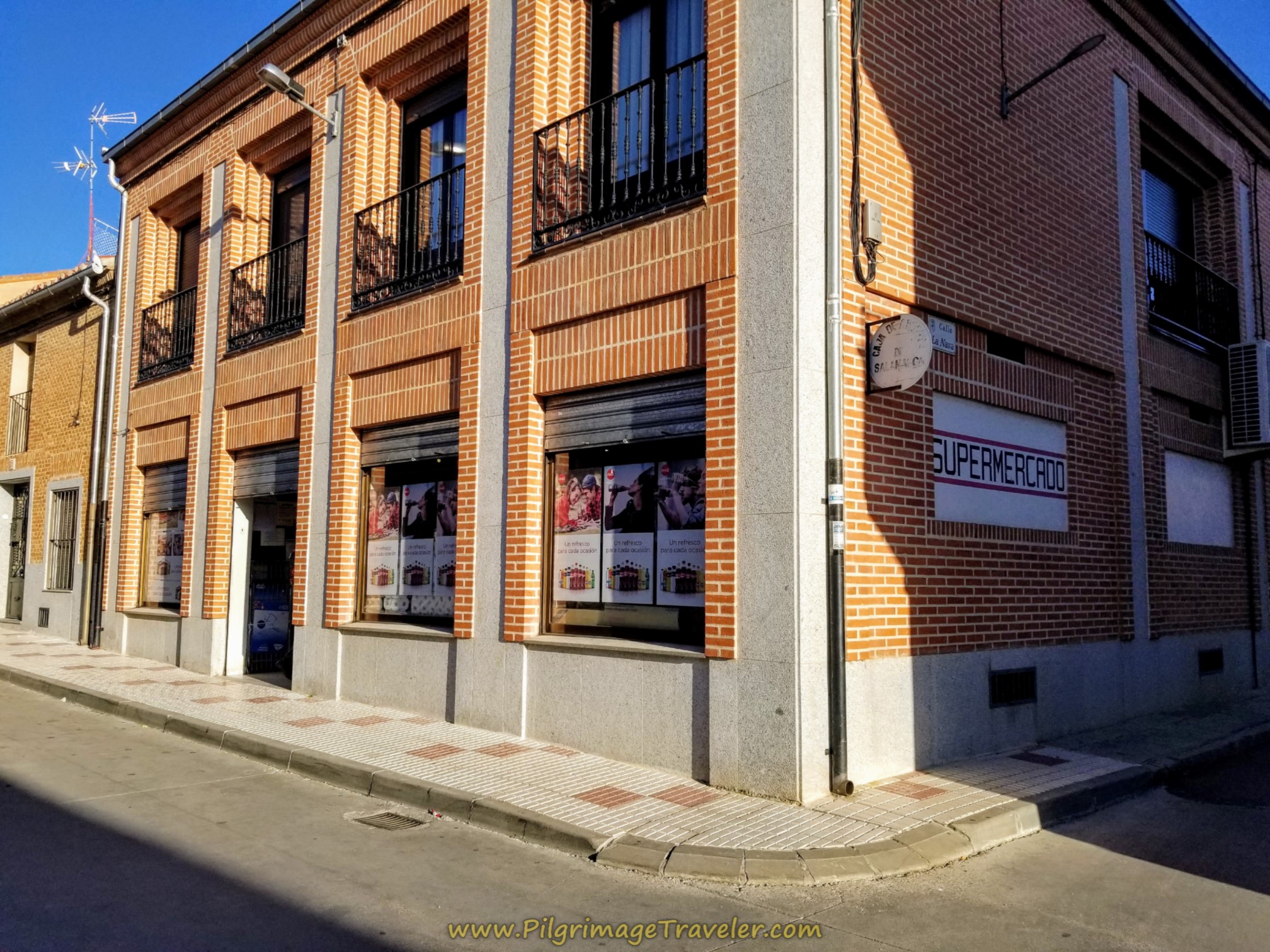 Pass the Supermercado Nieto