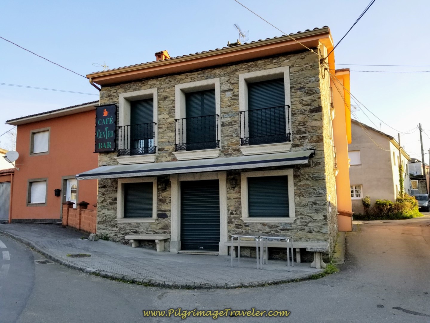 Café Bar O Central on day two of the La Coruña Arm of the Camino Inglés