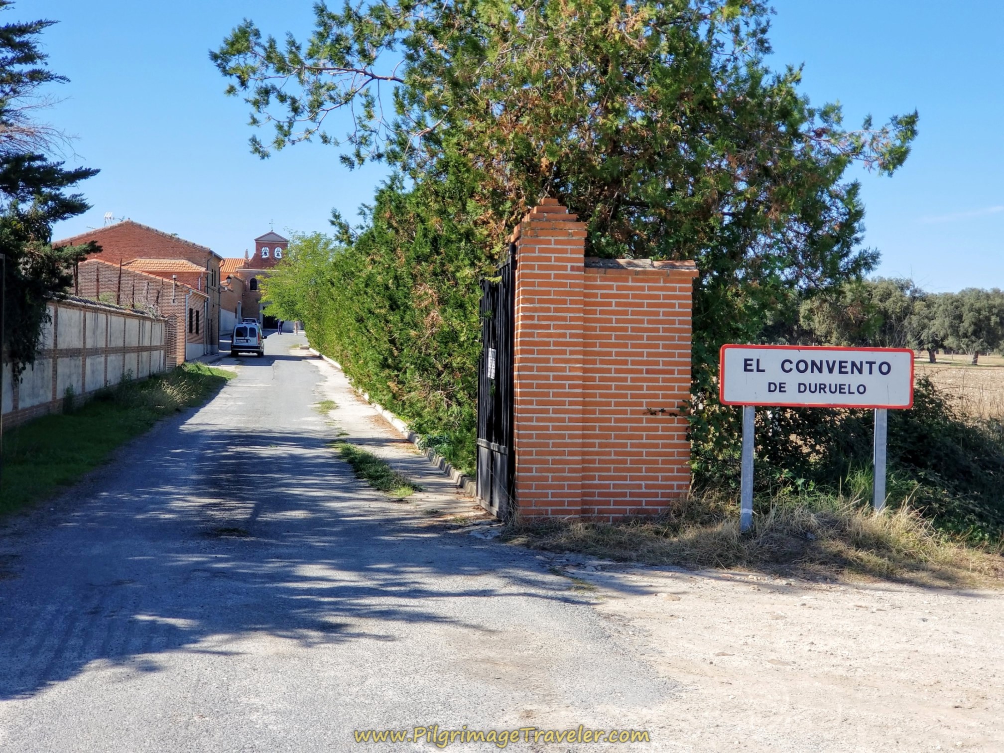 Lane to the Convento de Duruelo