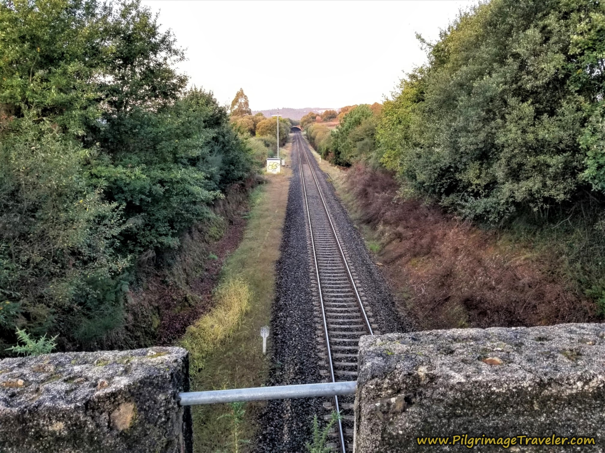 Cross Railroad, Camino Sanabrés, A Susana to Santiago de Compostela