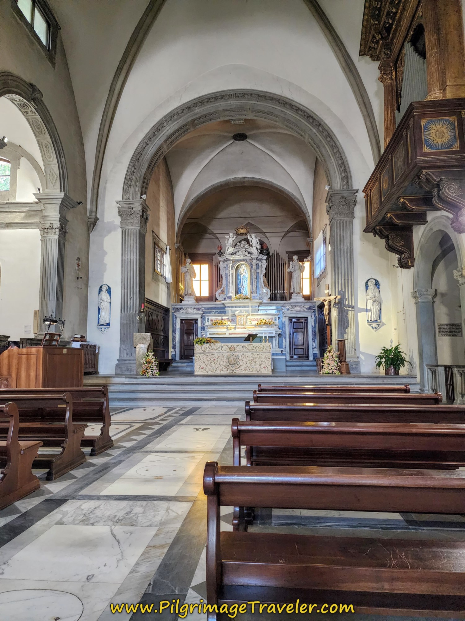 Basilica Interior, Santuario della Verna