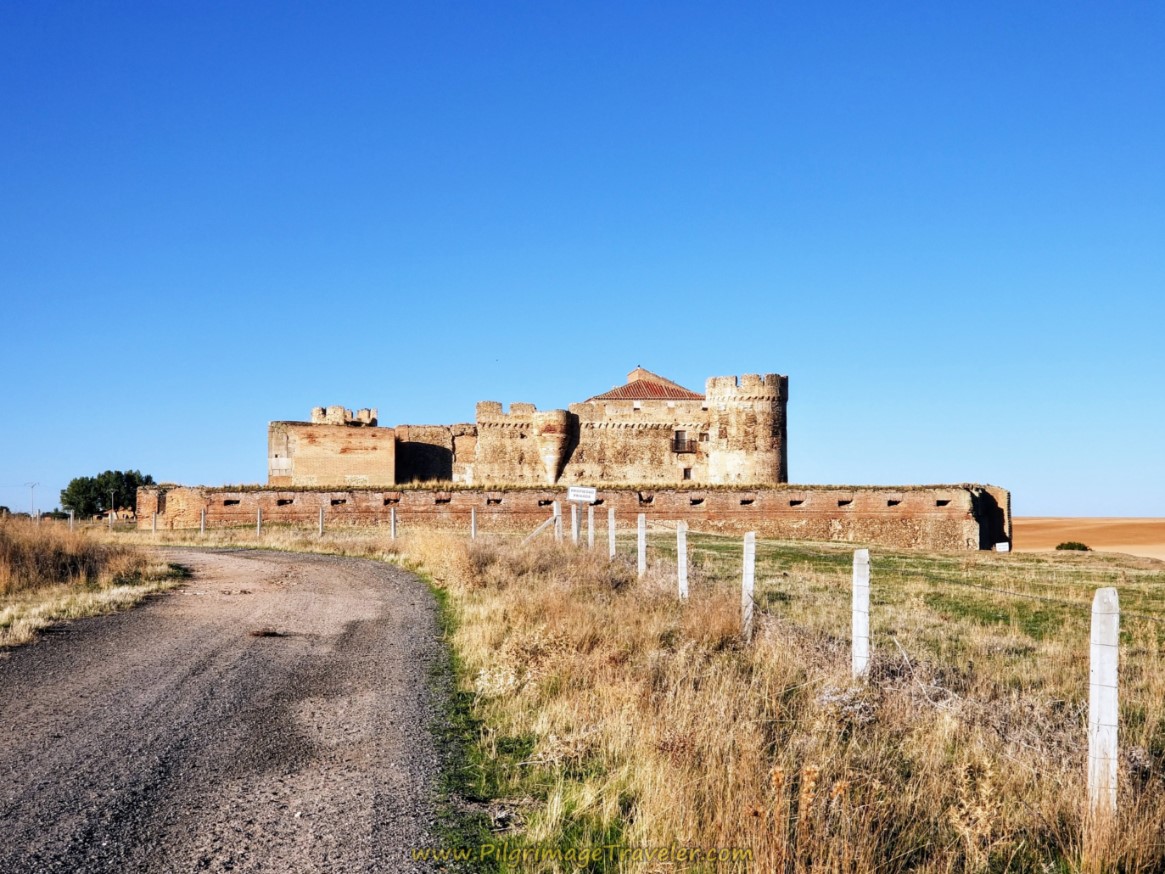 Road Leads to the Castillo de Castronuevo