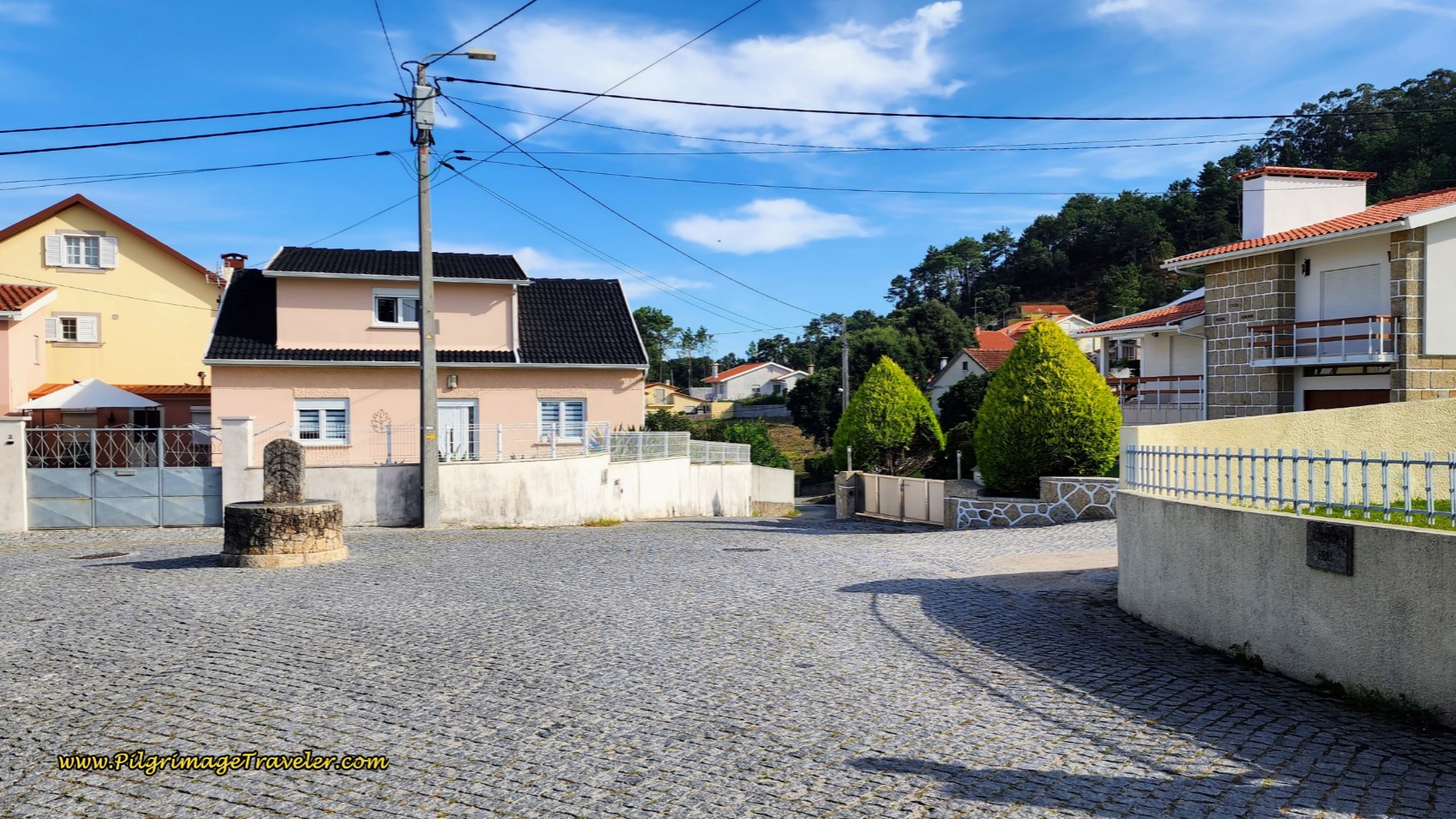 Right Turn Onto the Rua Marco do Rei