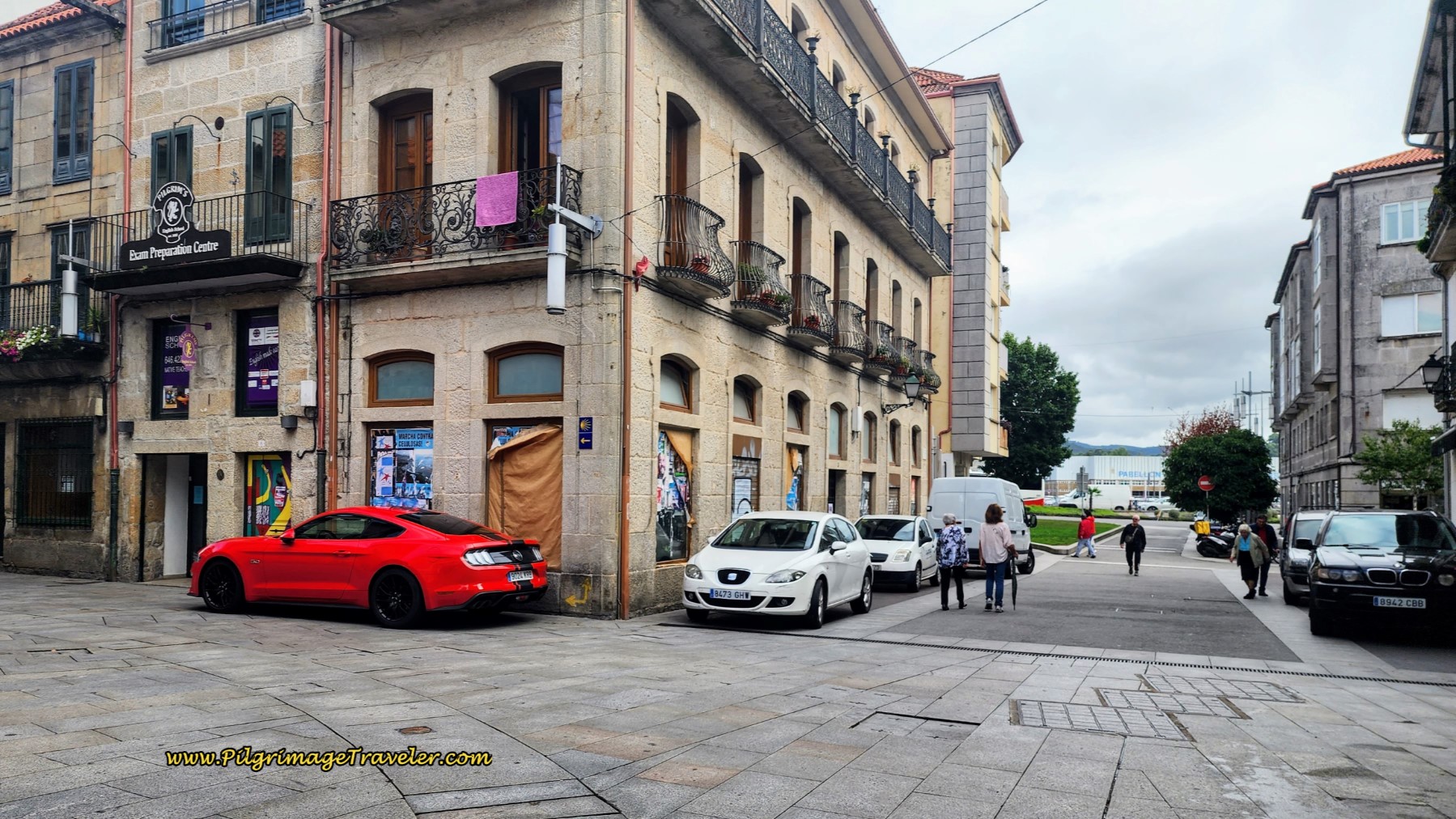 Small Plaza and Decision Point Small Plaza and Decision Point