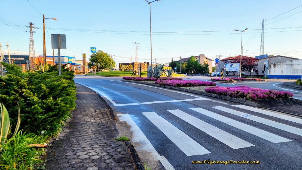 Continue on N1 at Roundabout