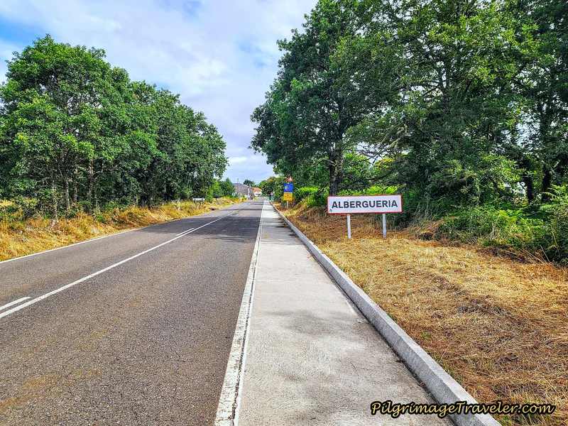 Entering Albergaría
