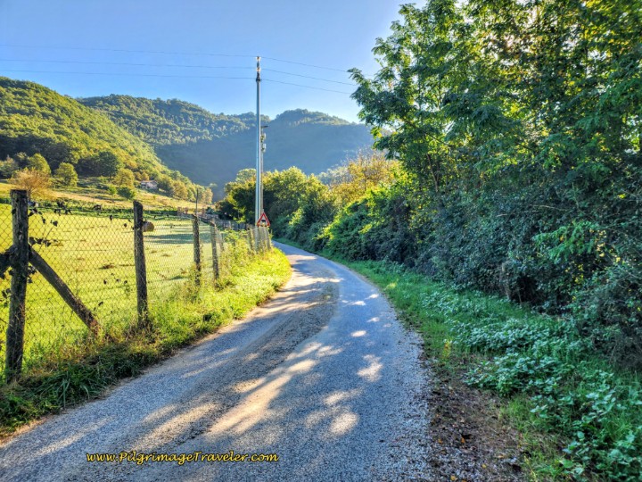 Way of St. Francis: Day Nineteen, Rieti to Poggio San Lorenzo - Leave Irrigation Ditch on Gravel Lane