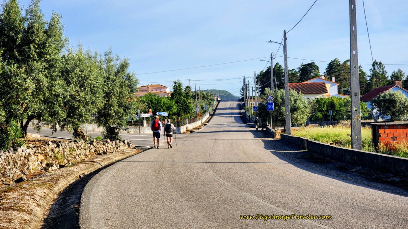 Turn Right onto the N347-1 into Ribera de Alcalamouque