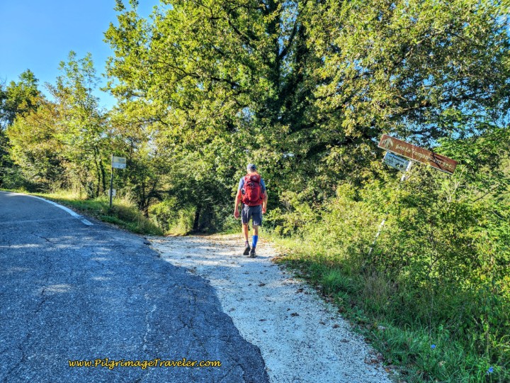 Way of St. Francis: Day Nineteen, Rieti to Poggio San Lorenzo - Right Turn Towards the Ponte Sambuco