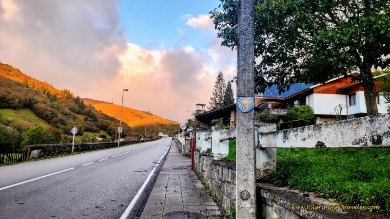 Leaving Pola de Allande on the Sidewalk