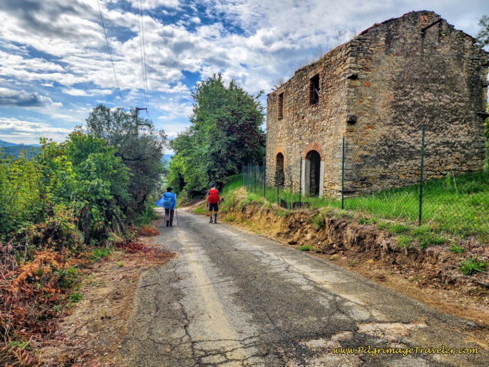 Way of St. Francis: Day Twenty-One, Ponticelli to Monterotondo - Ruined Estate