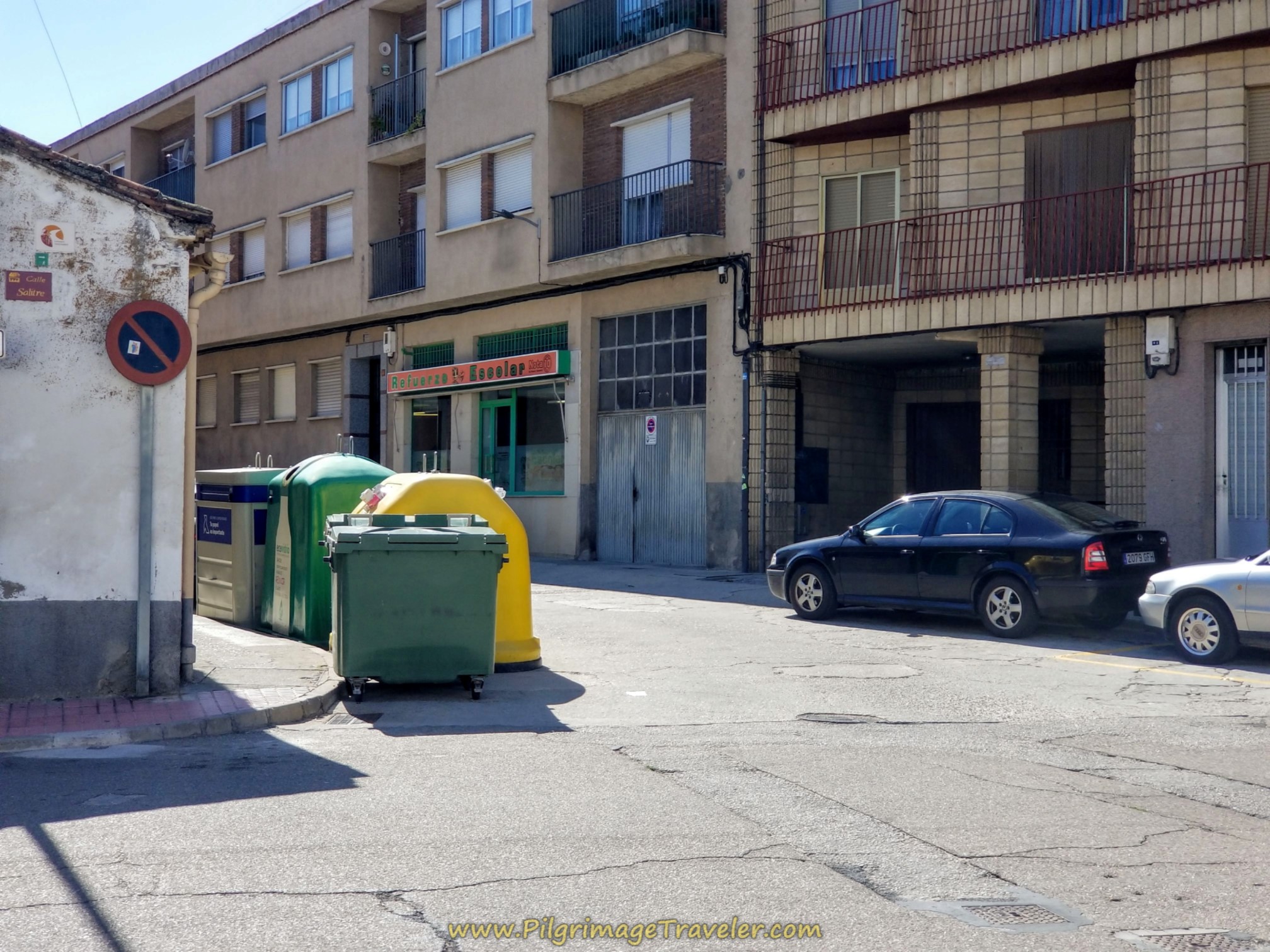 Right Turn Onto Calle Salitre after entering Alba de Tormes Right Turn Onto Calle Salitre after entering Alba de Tormes