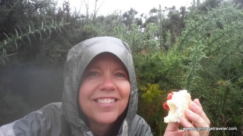 Elle Bieling eating Lunch at Monte Pedroso
