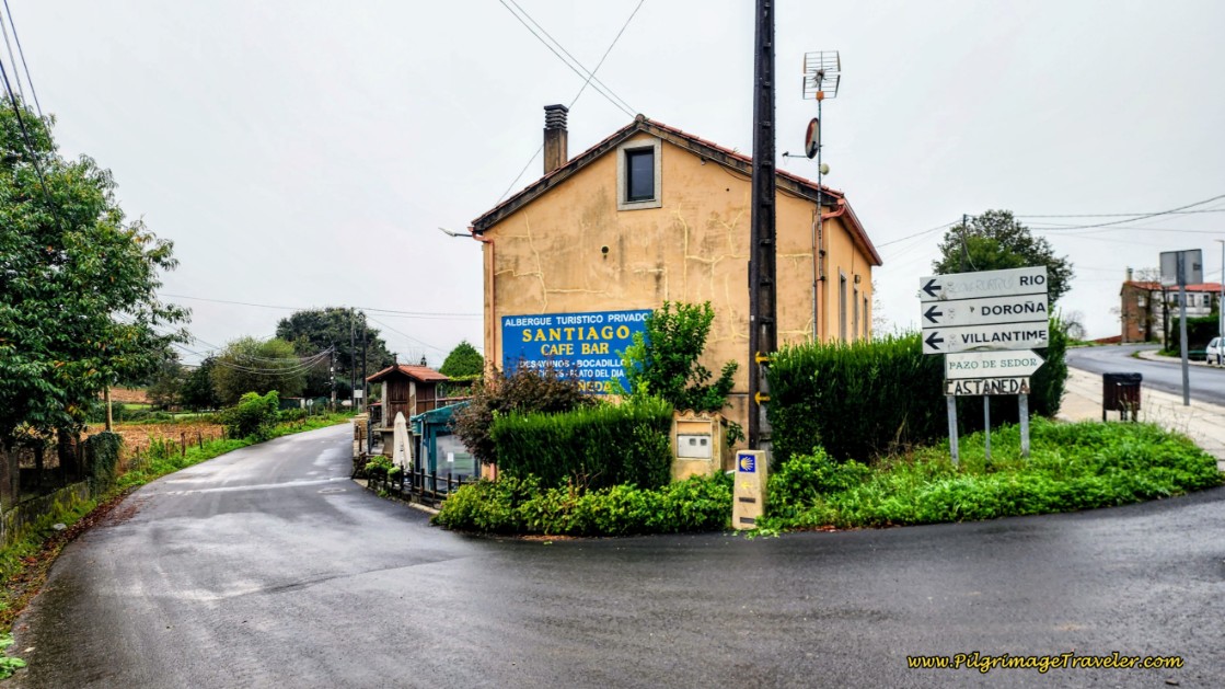 Albergue Santiago in A Fraga Alta