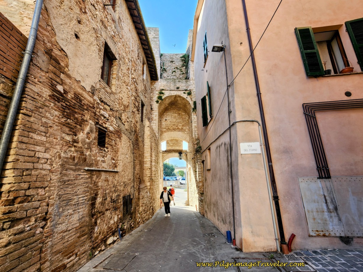 Way of St. Francis: Day Twelve, Spello to Trevi - Leaving Sant'Eraclio Through the Southern Gate