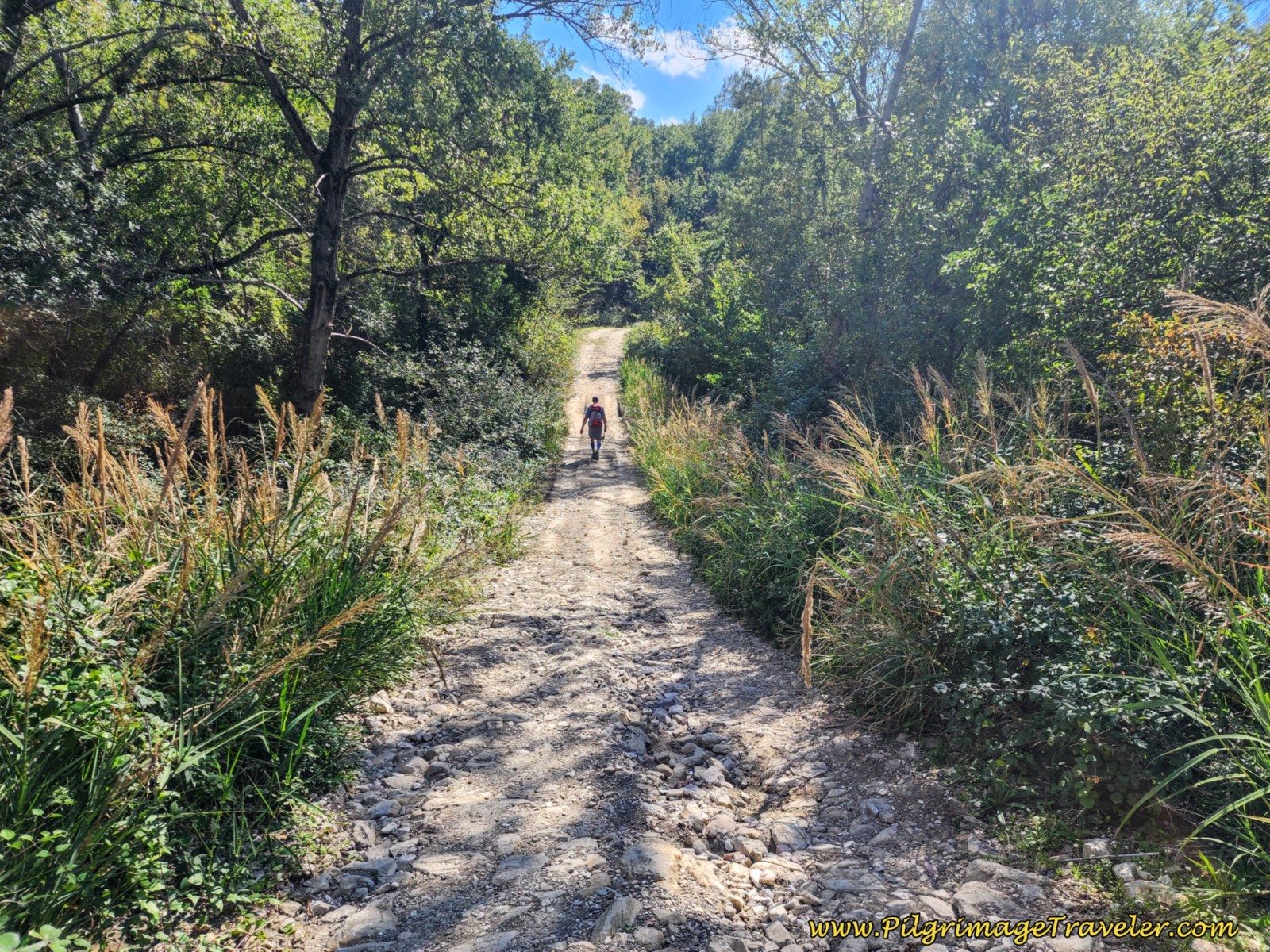 Long Gravel Walk on the Via Padre Pio Long Gravel Walk on the Padre Pio