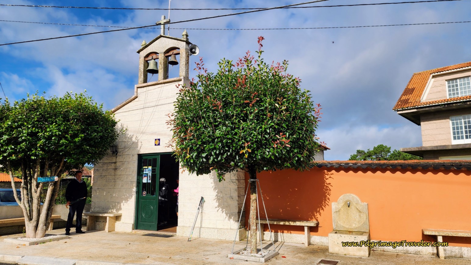 Capela de San Pedro de Mouzos