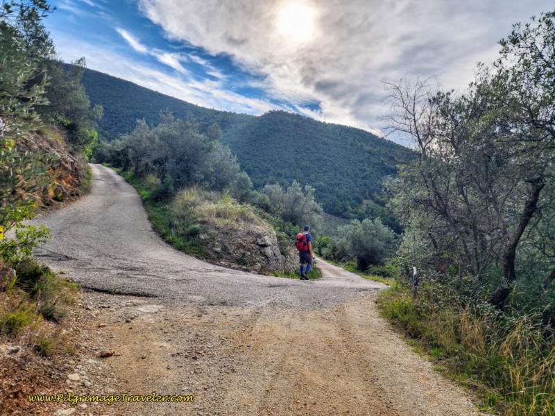 Join the Paved Via del Poggio Way of St. Francis: Day Thirteen, Trevi to Poreta - Join the Paved Via del Poggio