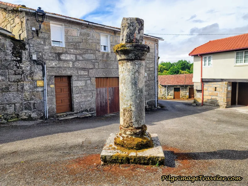 Stay Straight at the Pillar, “A Picota”