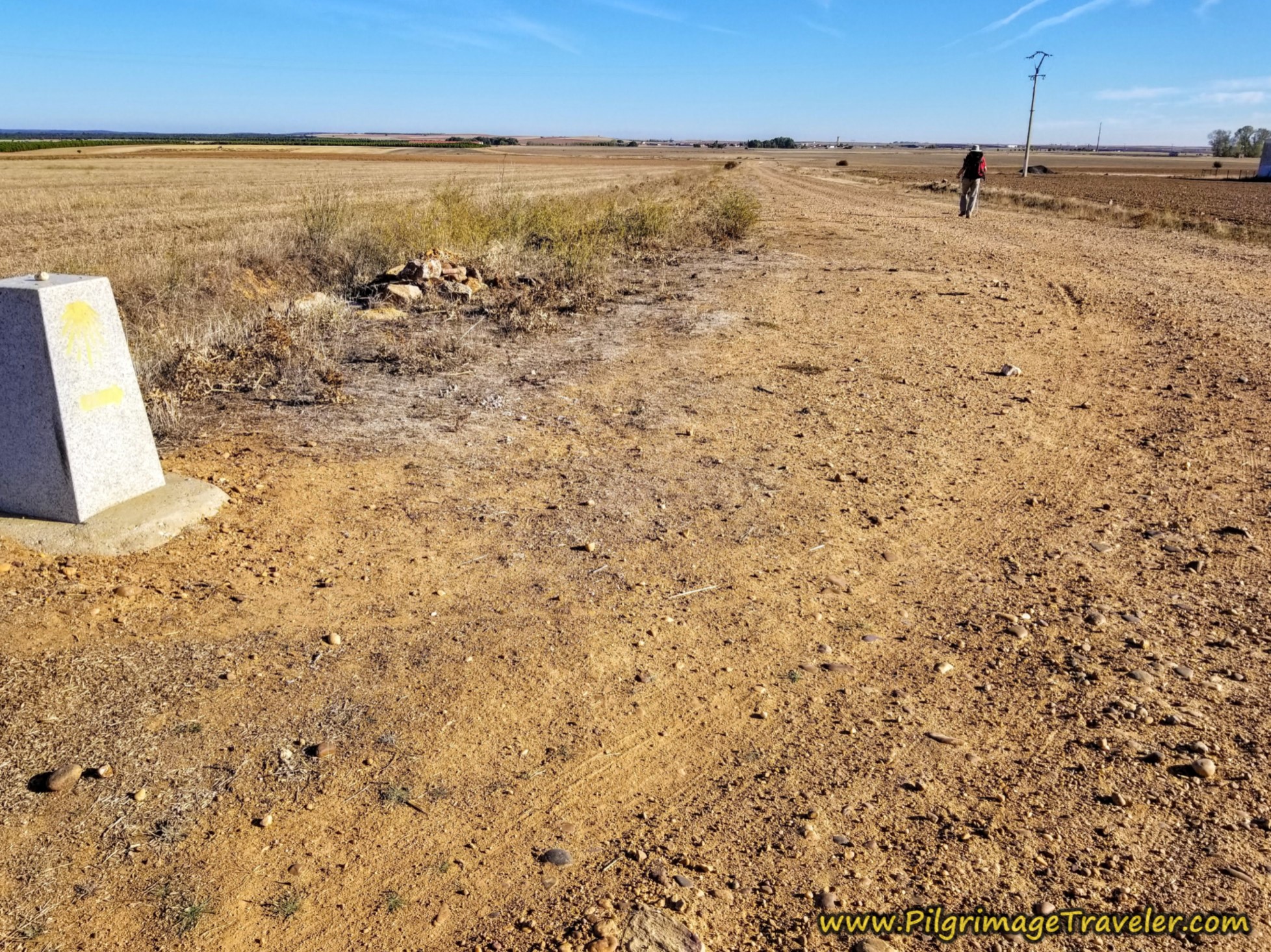 Back on the Camino at this Intersection on the Vía de la Plata from Montamarta to Granja de Moreruela