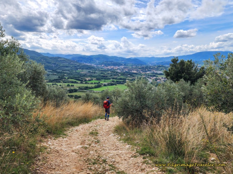 Way of St. Francis: Day Fourteen, Poreta to Spoleto - Descending into Eggi