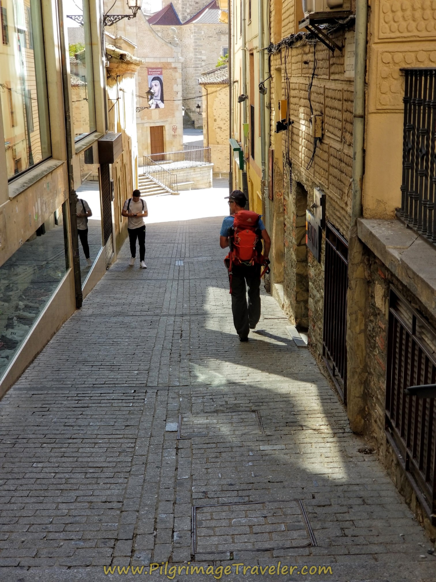 Calle Sanchez Llevot, Alternative Path Calle Sanchez Llevot, Alternative Path