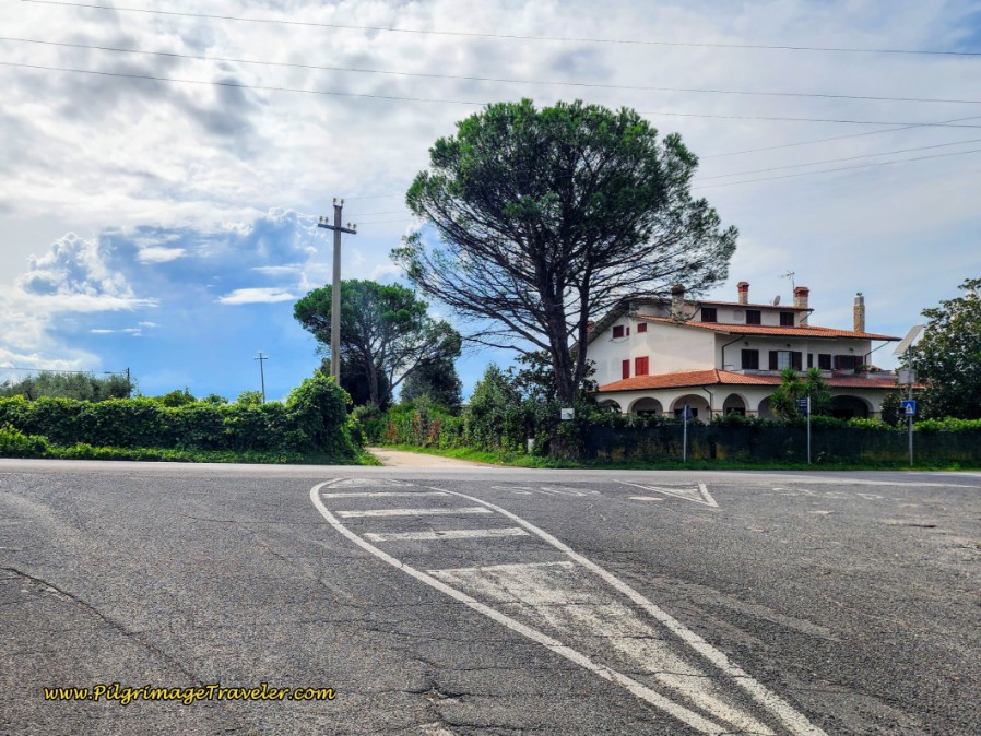Way of St. Francis: Day Twenty-One, Ponticelli to Monterotondo - Cross Over the Intersection Onto Lane