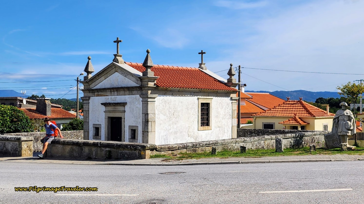 Close-Up of the Capela de N. Sr. a dos Remédios on day Seventeen of the Camino Portugués