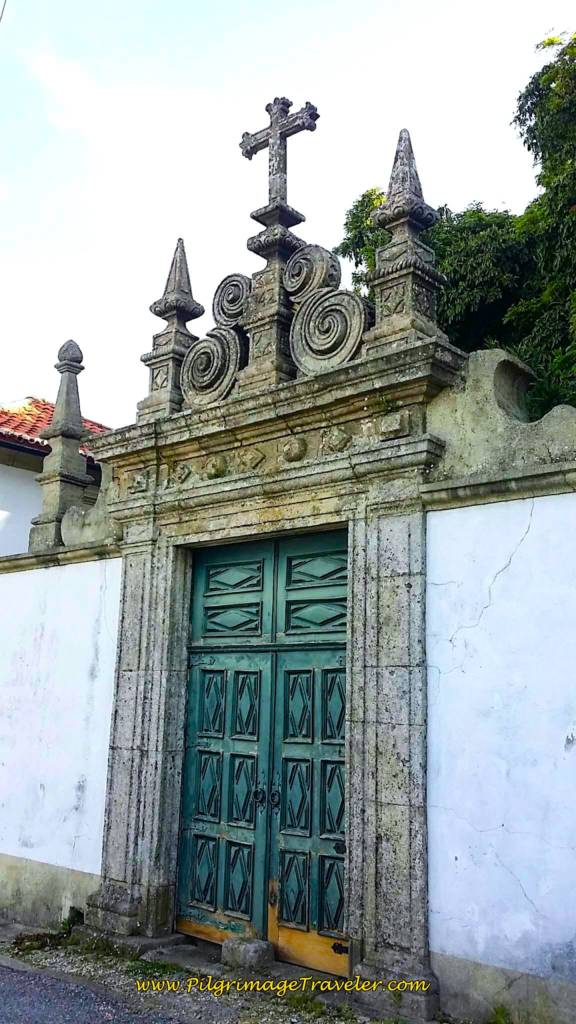 Portal to the Casa de São Gonçalo