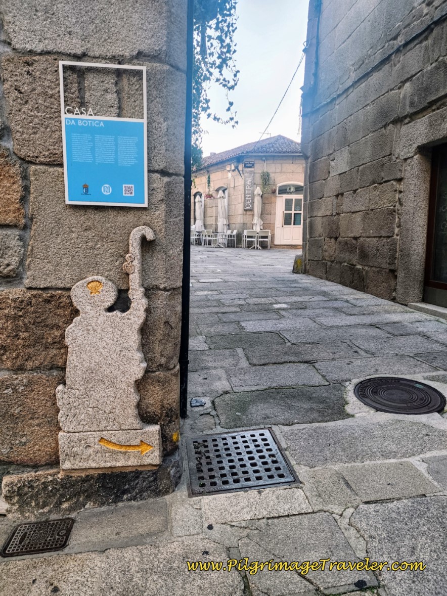 Casa da Botica Historic Landmark and Pilgrim Waymark