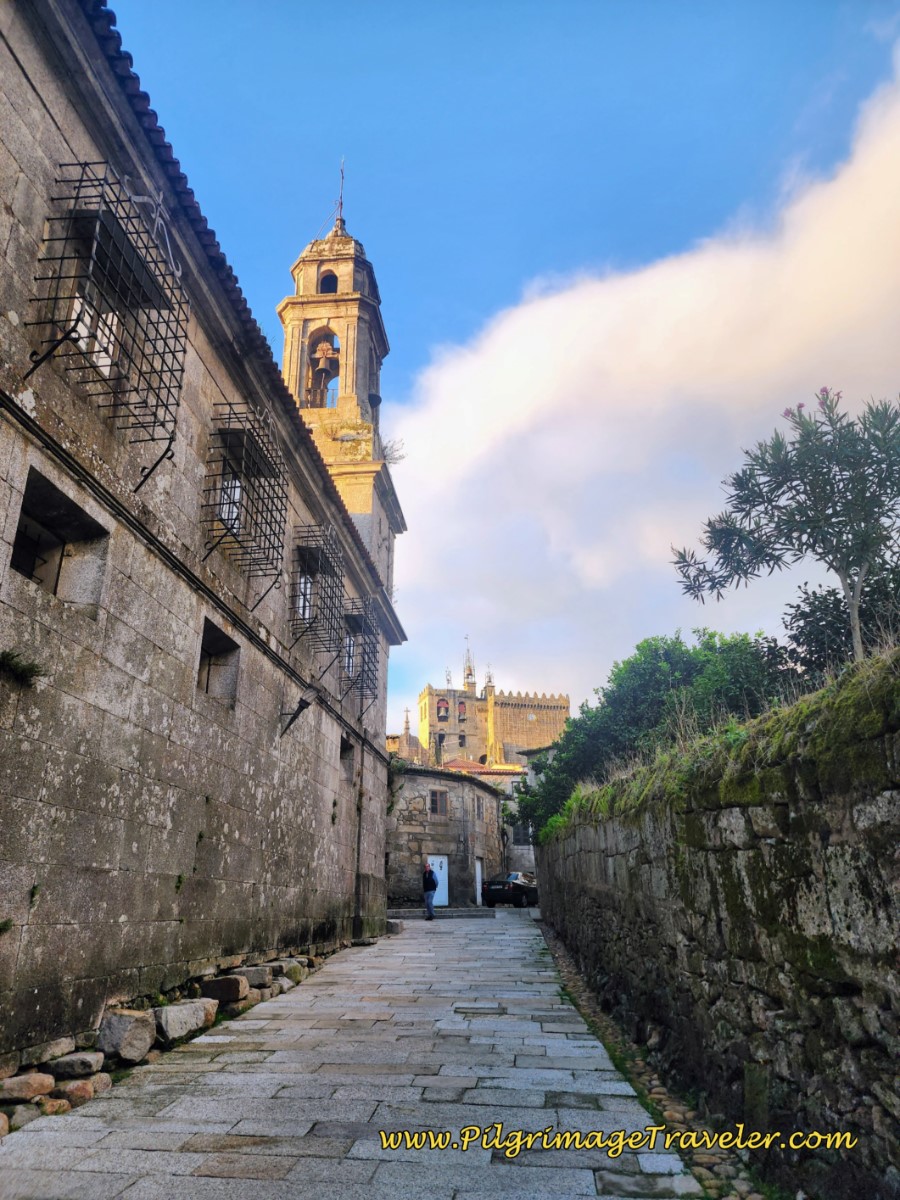 Look-Back on the Rúa das Monxas