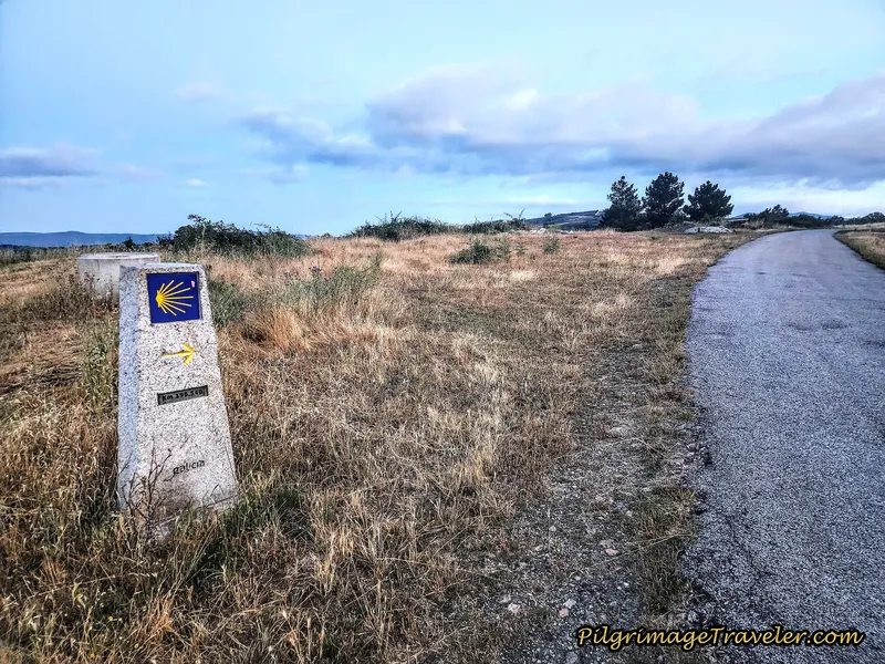 Leaving Gudiña on the Rúa Cima de Aldea