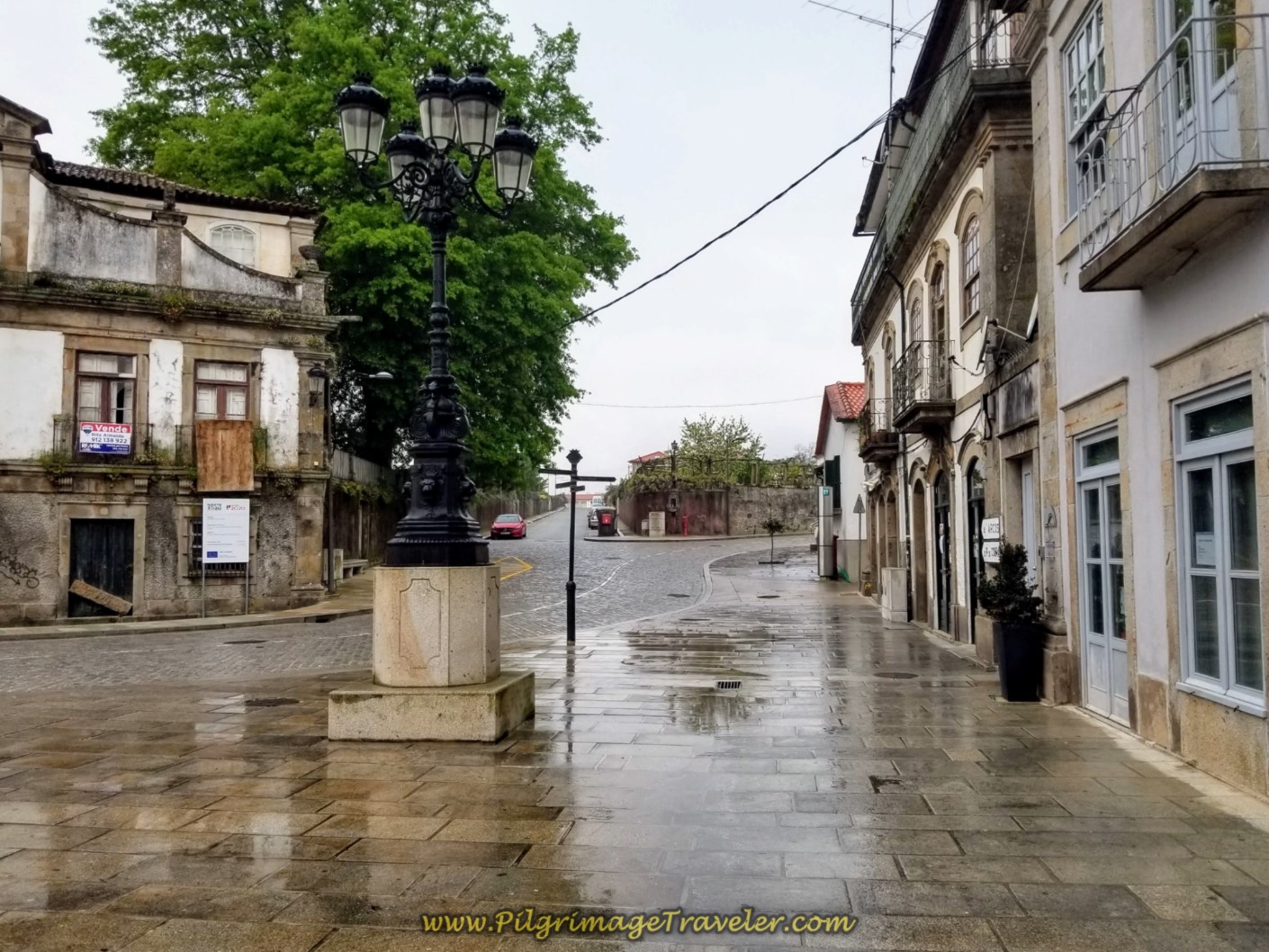 Take Hard Right After Albergue on day eighteen on the Central Route of the Portuguese Camino