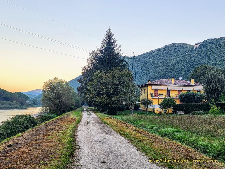Way of St. Francis: Day Sixteen, Macenano to Piediluco - A Look Back to La Cannucciola
