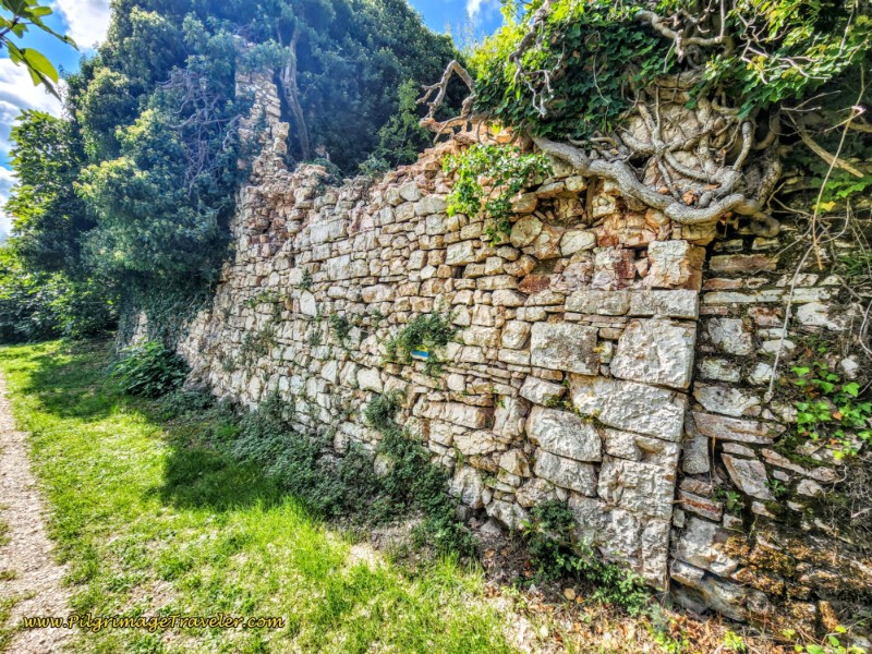 Way of St. Francis: Day Fifteen, Spoleto to Macenano - Sensati, Ruined City Walls