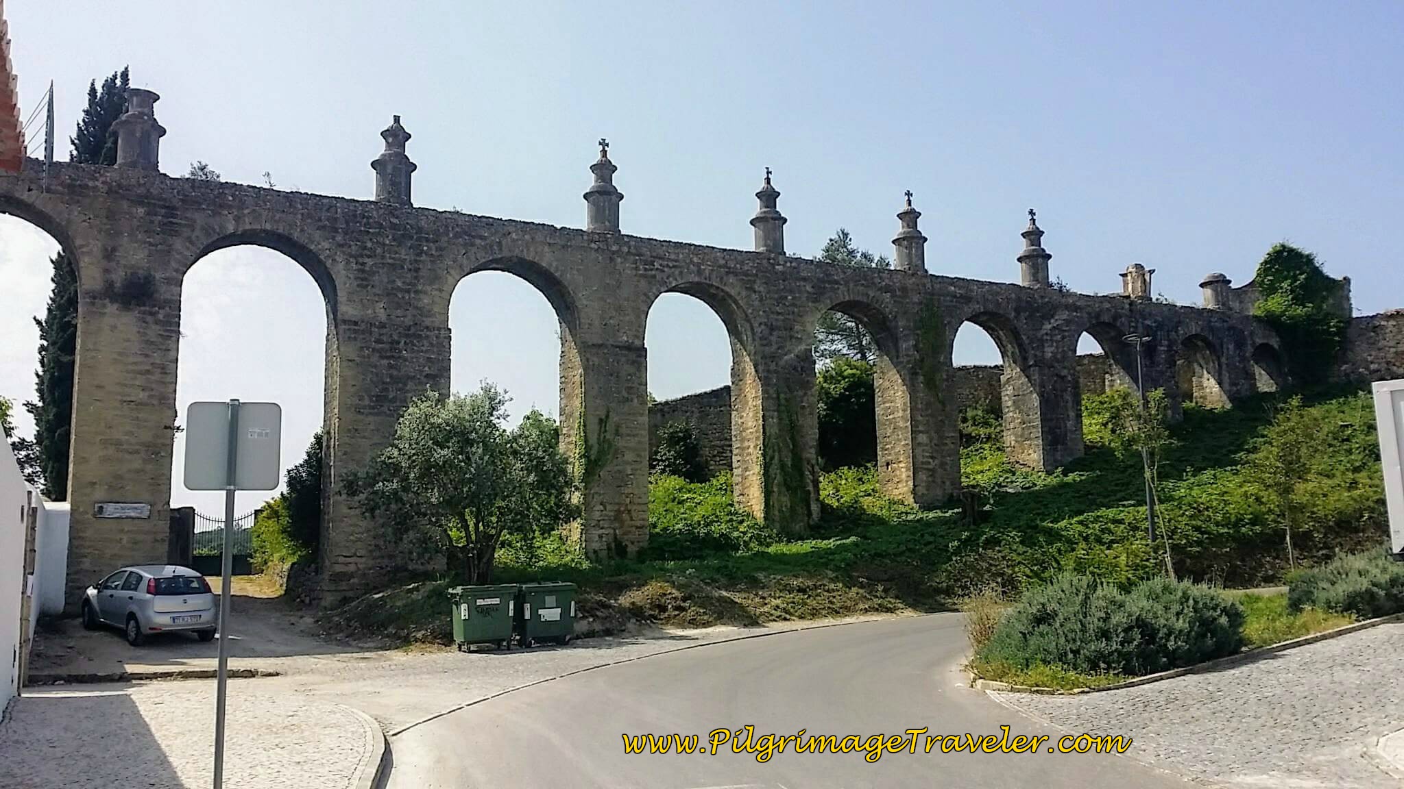 Aqueduct into the Tomar Castle