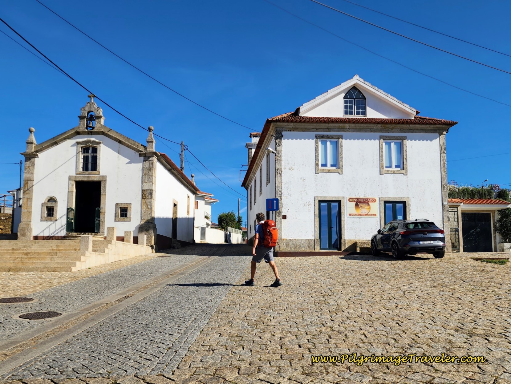 Capela de Sto. Antonio and Minimercado, Rates Portugal