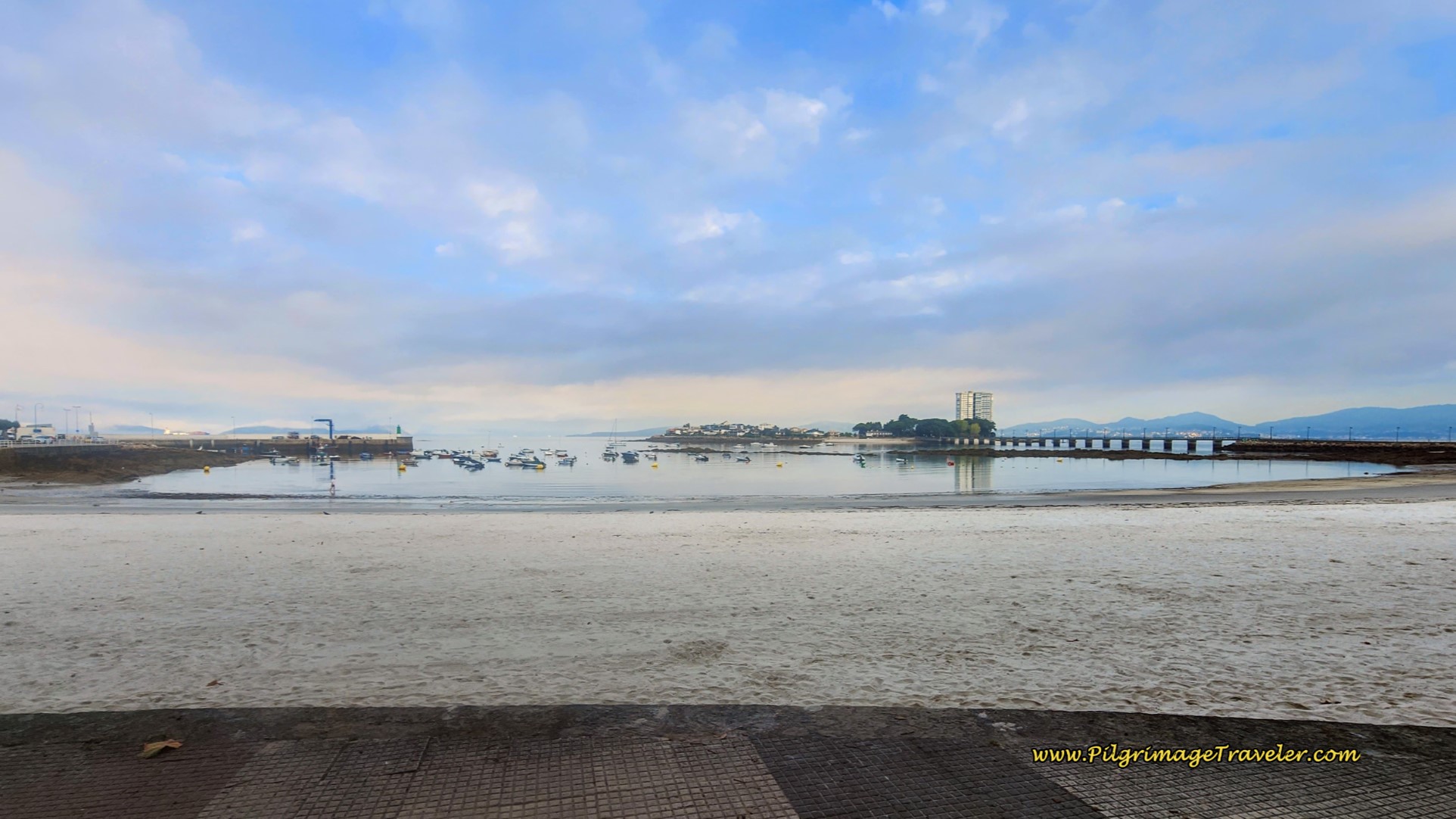 Canido Beach and Harbor Canido Beach and Harbor