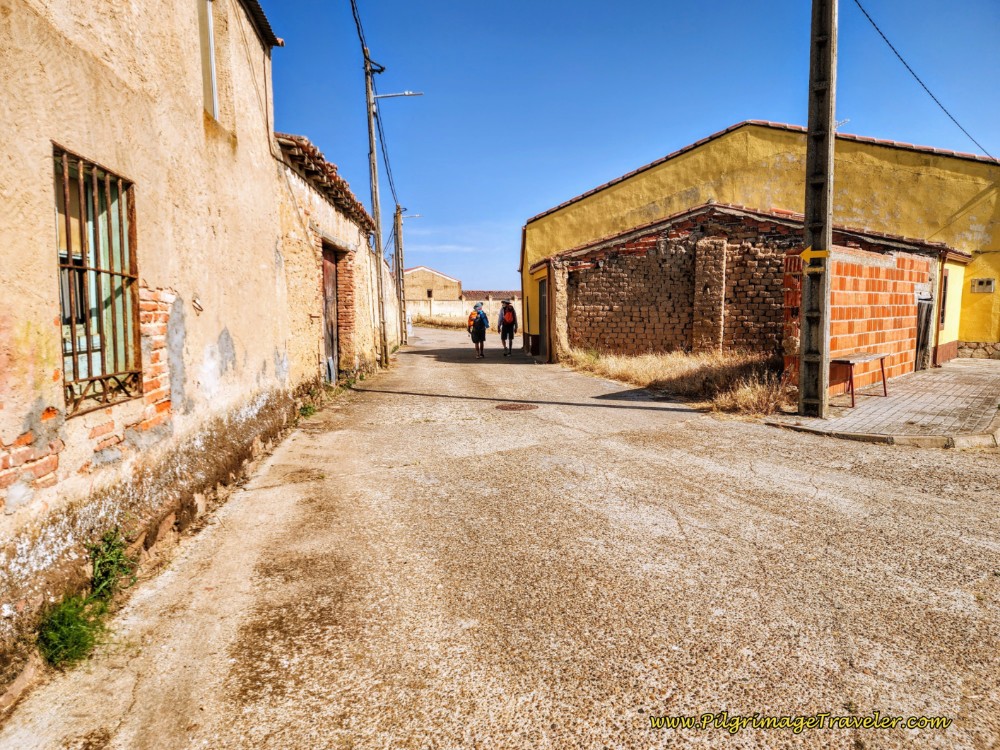 Left Turn Onto Travesa Carretera