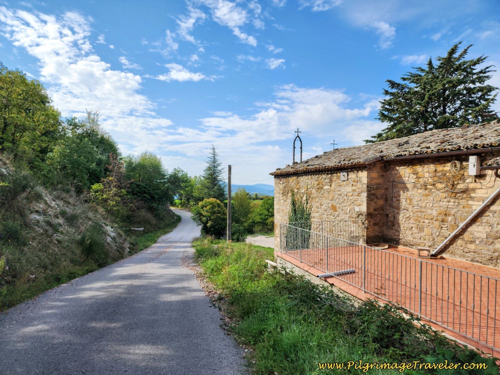 Walk By the Chiesa Madonna di Montecchi Walk By the Chiesa Madonna di Montecchi
