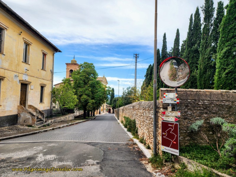 Bifurcation of Routes in Poreta Way of St. Francis: Day Thirteen, Trevi to Poreta - Bifurcation of Routes in Poreta