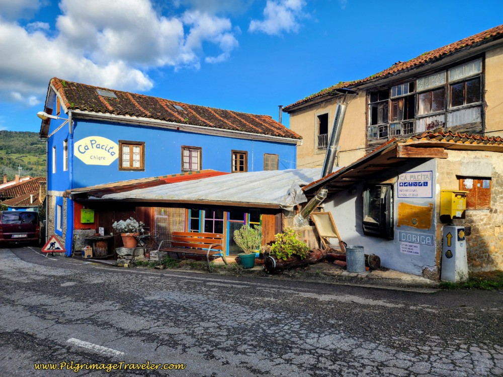 Acogida CáPacita Albergue and Restaurant in Dóriga