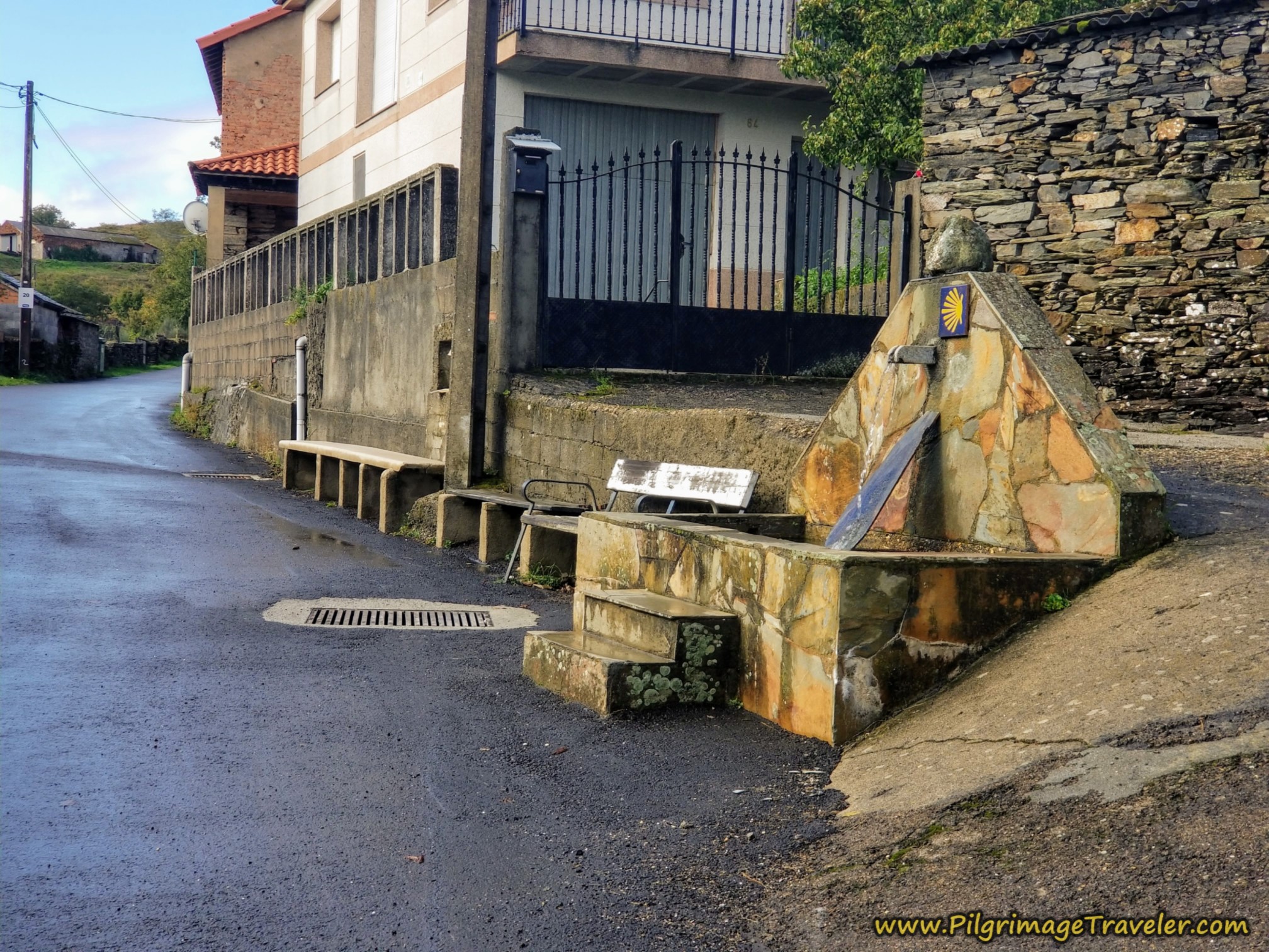 Public Fountain in Portocamba